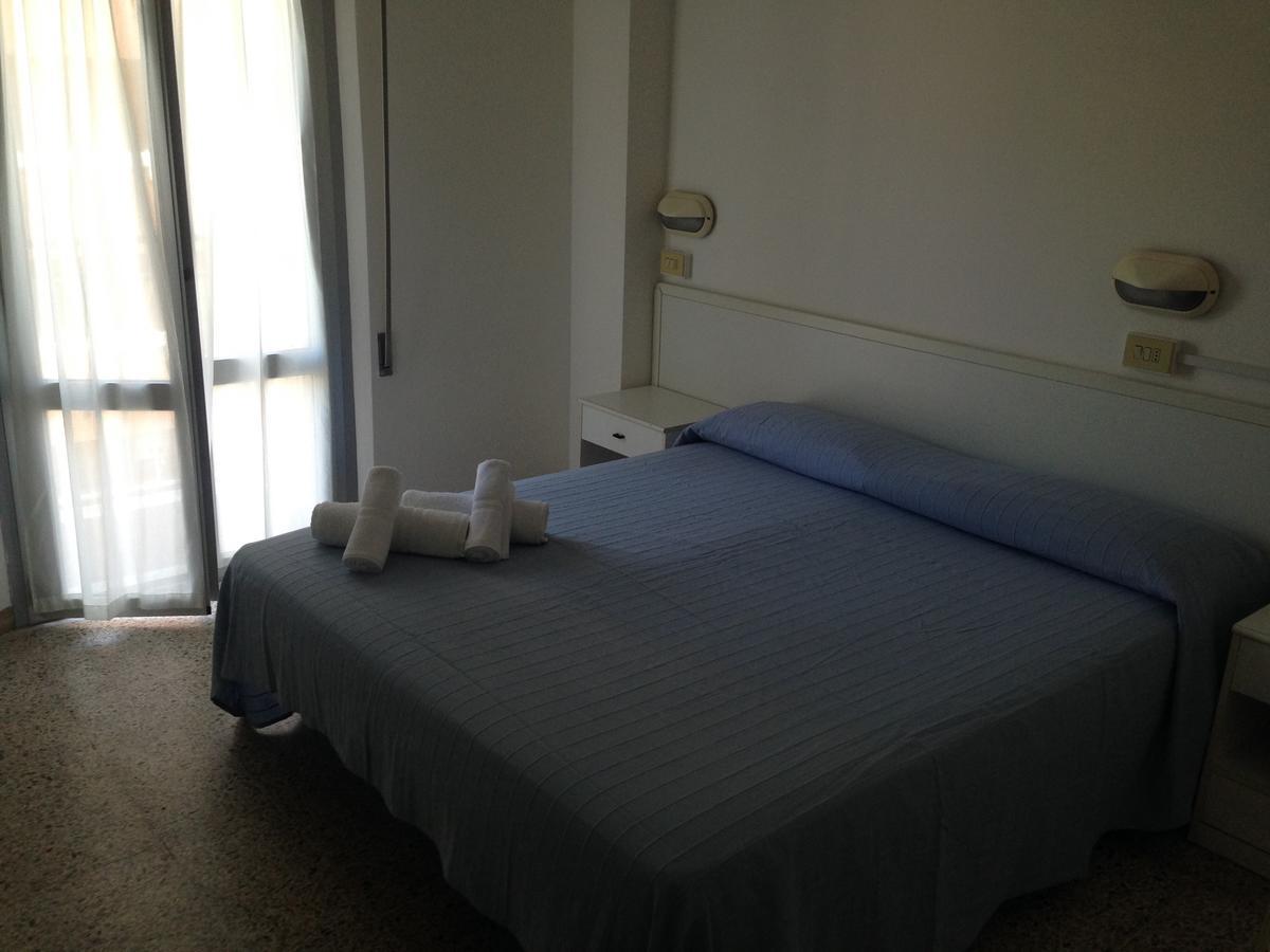 Hotel Cecchini Marebello Kültér fotó